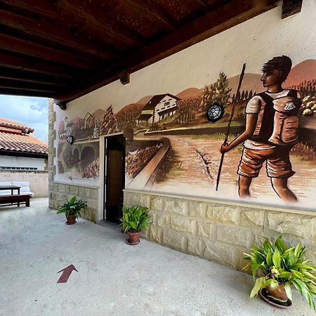 Albergue San Nicolas Larrasoana Εξωτερικό φωτογραφία